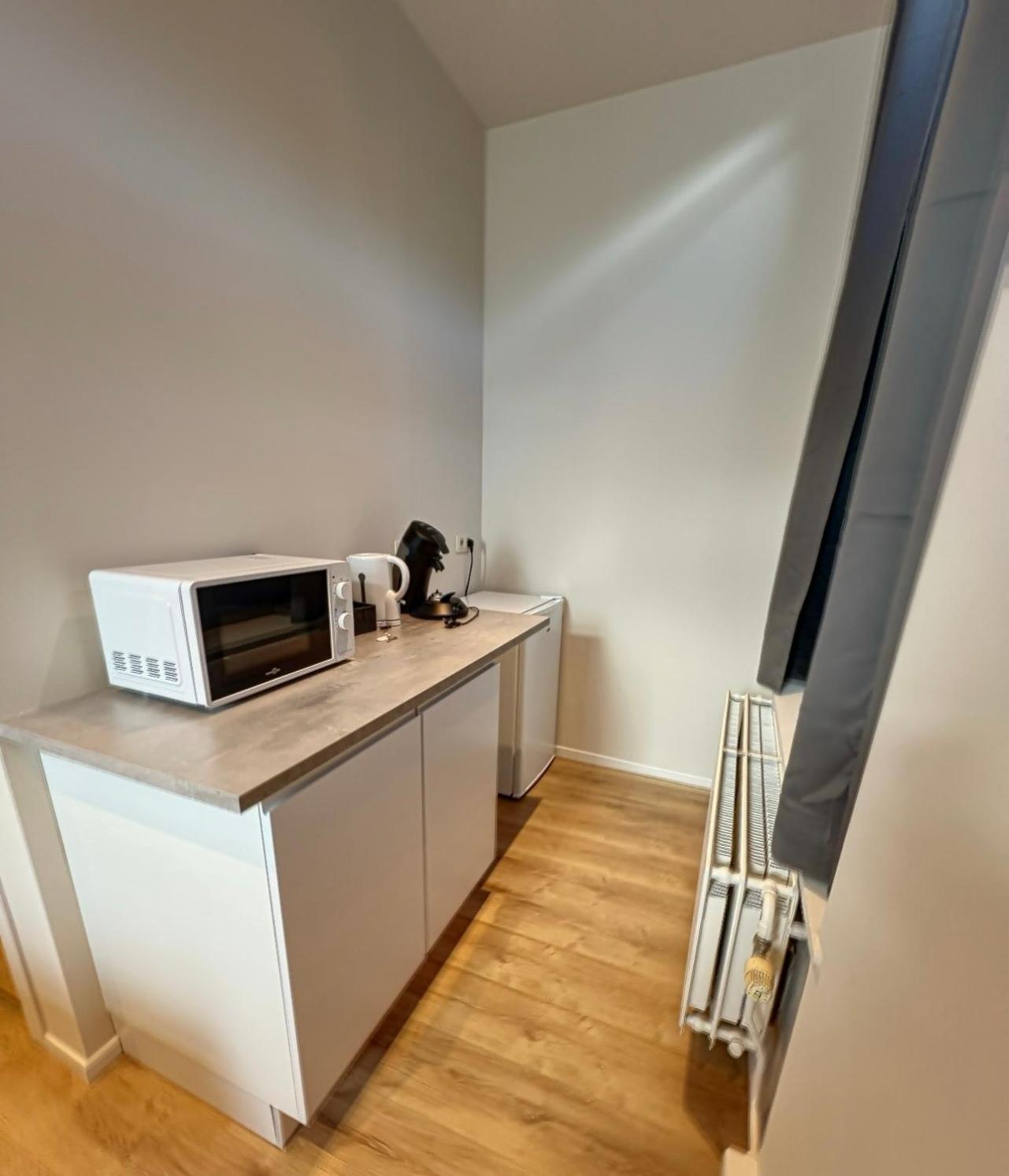 Apartmán Station 173 B Bruxelles-Charleroi-Airport Exteriér fotografie